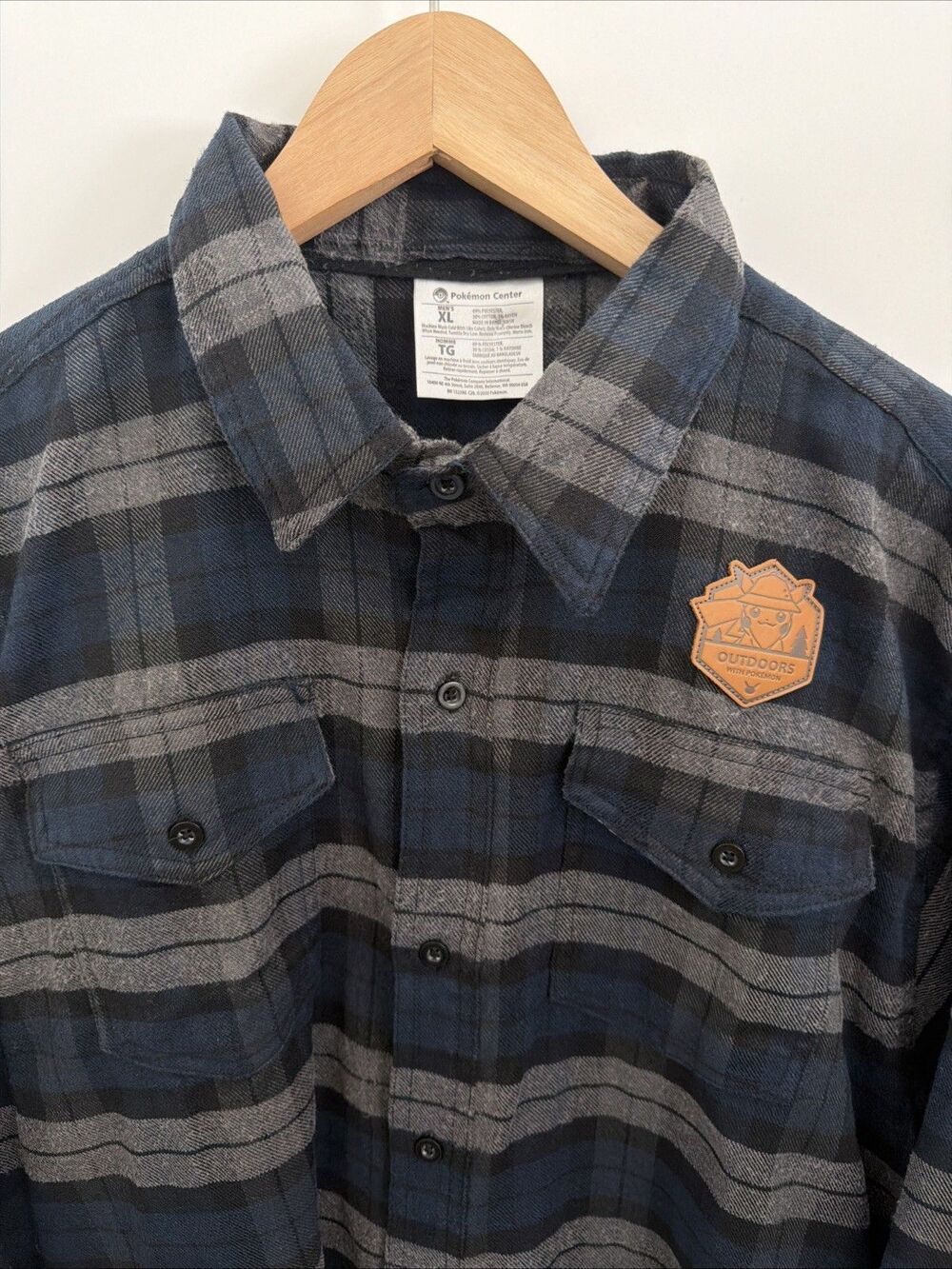 Pokemon Center Outdoors Pikachu Flannel Shirt Mens XL Blue Gray Hiking Camp GUC - Picture 10 of 12